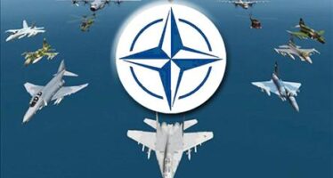 Tensione e scontri, voli russi, manovre Nato in Polonia