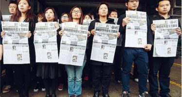 Mafie e sicari contro i giornalisti. Addio libera Hong Kong
