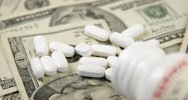 Big Pharma, le mail dell’accordo truffa “Dobbiamo dire che il farmaco low cost è meno sicuro di quello più caro”