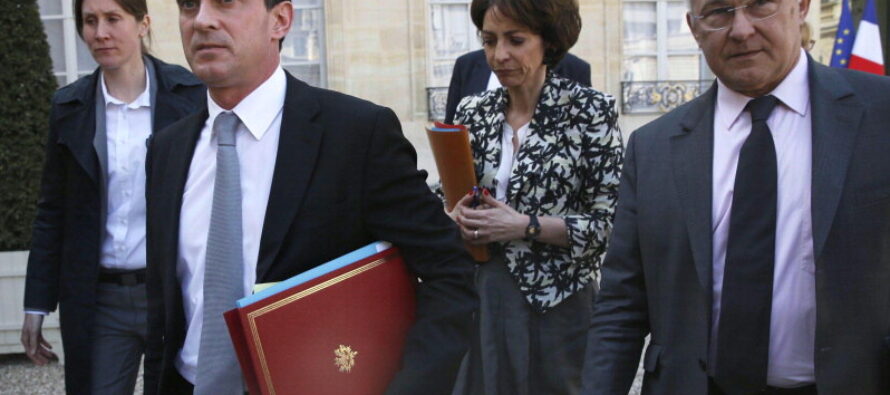 Tagli al welfare e sussidi ridotti Valls fa da solo la sinistra insorge