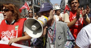 La Corte costituzionale in Portogallo abroga i tagli ai salari