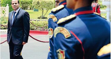 Carriera, ricchezze (e segreti) di Al Sisi, il generale che si prende l’Egitto