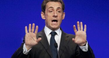 Sarkozy in stato di fermo