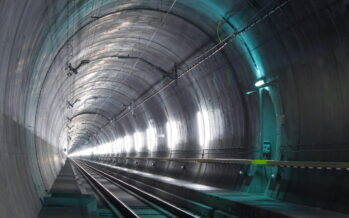 Il doppio tunnel nella pancia delle Alpi