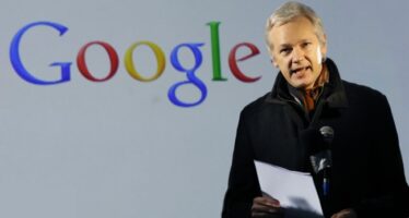 Julian Assange: “Google è diventato malvagio”