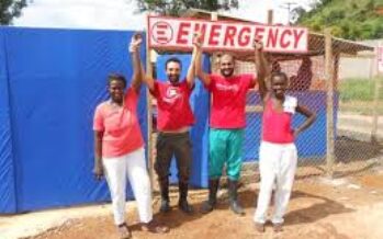 Ebola, primo malato italiano medico di Emergency trasferito dalla Sierra Leone a Roma