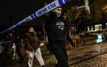 Donna kamikaze si fa esplodere nel centro di Istanbul