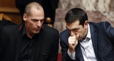 Pressioni dalla Ue e dall’interno Tsipras lima ancora le proposte
