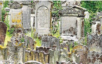 Francia nella morsa antisemita Scempio al cimitero israelitico