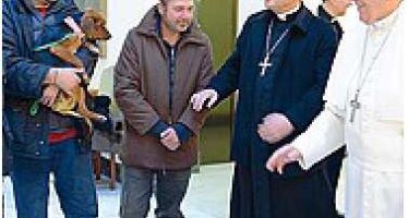 Il Vaticano apre la Cappella Sistina ai clochard