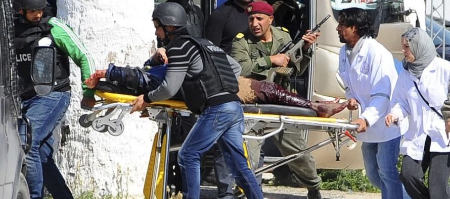 Tunisi, terrore e sangue attacco al museo 4 italiani tra i 22 morti