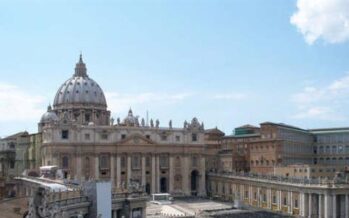 Il Vaticano rinuncia al segreto bancario Accordo entro marzo, soldi tassati in Italia
