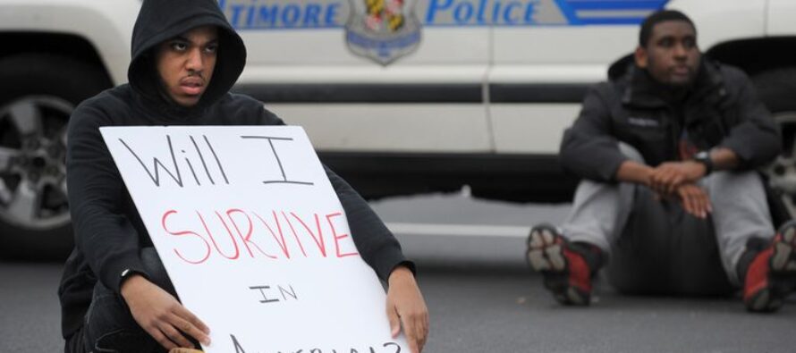 “La tortura del furgone per uccidere Freddie” Svolta a Baltimora incriminati sei poliziotti