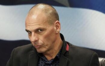 Varoufakis: “Alexis lo sa, io non avrei ceduto”