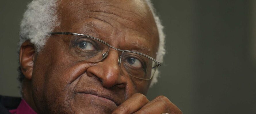 Desmond Tutu. La Bibbia è un libro sovversivo