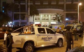 Hurghada, attacco al resort. “Urlavano Allah è grande”. Uccisi due assalitori