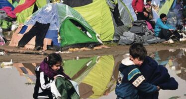 Profughi, la Slovenia chiude le frontiere