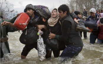 Tre migranti annegati nel fiume-confine
