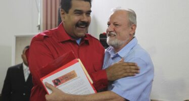Dal Paraguay al Venezuela, la strategia del golpe blando
