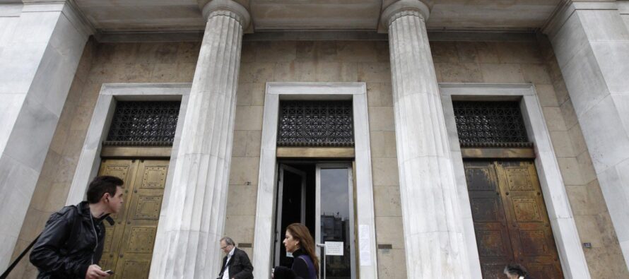 «Il 95% degli aiuti alla Grecia per salvare le banche»
