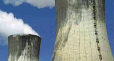 Edf vende la rete per finanziare il rilancio nucleare