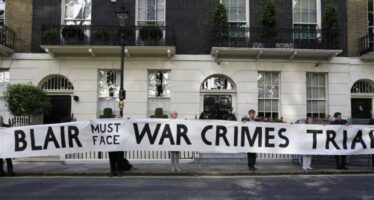 Crimini di guerra. Scompare Donald Rumsfeld, massacratore dell’Iraq