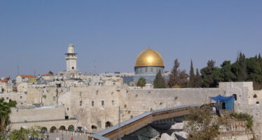 Gerusalemme. Strage contro strage, uccisi 7 israeliani alla sinagoga