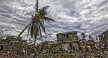 Haiti, gli aiuti non arrivano. Fuga dalla zona del disastro
