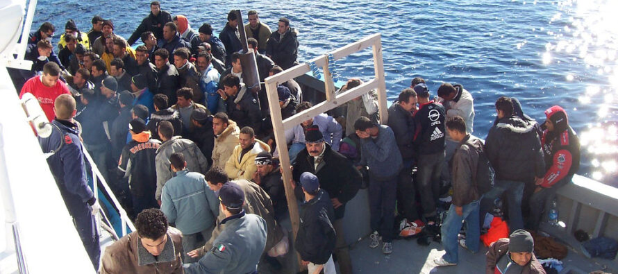 Canale di Sicilia, diecimila persone soccorse in due giorni