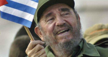 Funerali del popolo per Fidel, il Líder Máximo. Poi le ceneri attraverseranno Cuba