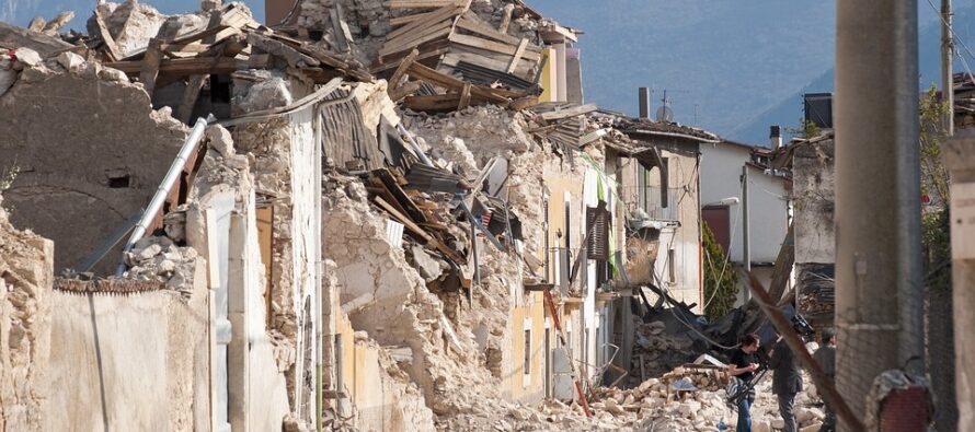 Il terremoto del Centro Italia. Montagne di ordinanze su montagne di macerie