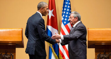 Cuba e Obama: accordo per bruciare sul tempo Donald Trump