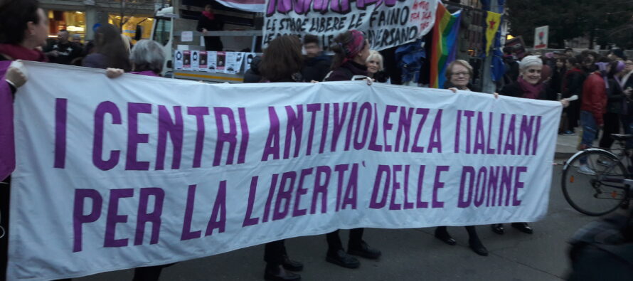 «Basta guerre sui nostri corpi», donne in piazza a Roma e Bologna