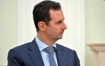 Gli Usa si arrendono: «La testa di Assad non è la priorità»