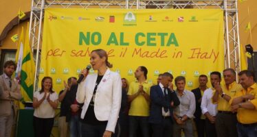 No al trattato Ue-Canada Ceta: protesta a Roma contro la ratifica