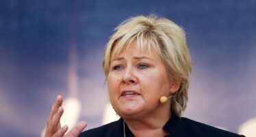 Norvegia: confermati i conservatori anti immigrati al governo