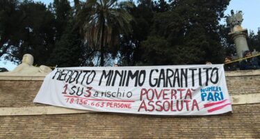Gli Invisibili in marcia a Rom per diritti, reddito e permesso umanitario