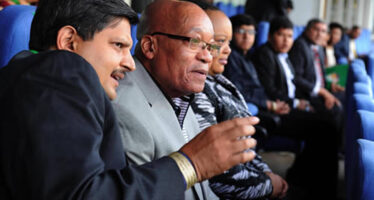 Jacob Zuma si dimette: «Non è giusto», ma alla fine si adegua