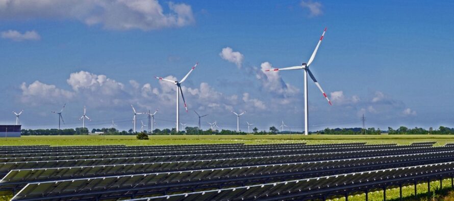 Clima. Energie rinnovabili: il governo non si muove sui decreti cruciali per la svolta