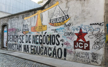 Portogallo, il voto premia le sinistre. Al via il Costa bis