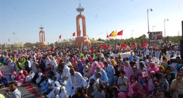 Protesta saharawi nei territori occupati dal Marocco, cento arresti, uccisa attivista