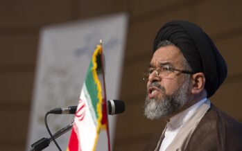 Dopo il sequestro della petroliera, l’Iran minaccia: «Arricchiremo l’uranio al 4,5%»