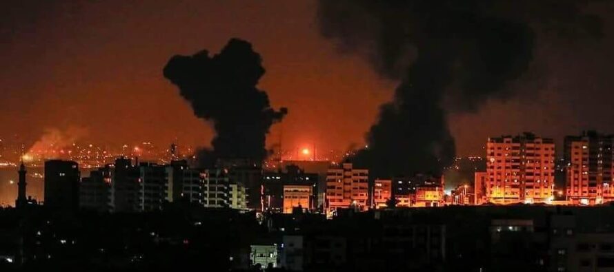 Gaza, centro al Meshal: «Gli israeliani ci bombardano anche la cultura‎»