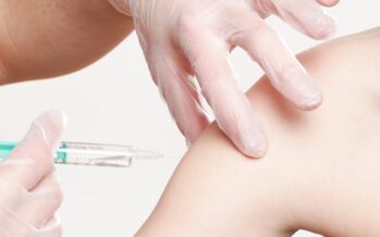 Vaccini, autocertificazione prorogata a marzo 2019