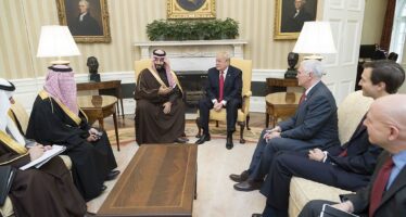 Contro l’Iran nuove sanzioni di Trump e marines in aiuto dei sauditi