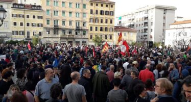 A Trieste diecimila antifascisti in piazza contro Casapound