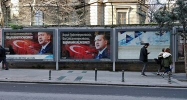 Elezioni in Turchia. L’ambiguo «dopoguerra» di Erdogan, erede del Califfato