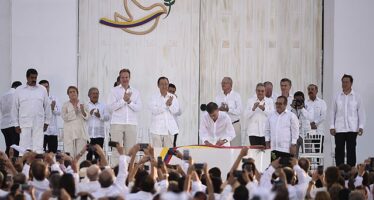 Duque and his boss Uribe stabbed the Peace Agreement in the heart