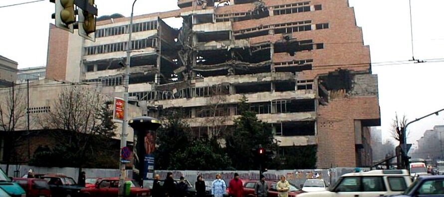 1999, bombe su Belgrado. I frutti amari di quella prima guerra “umanitaria”