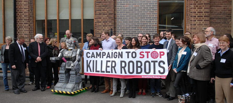 Robot killer, le armi diventano autonome. Intervista a Wim Zwijnenburg